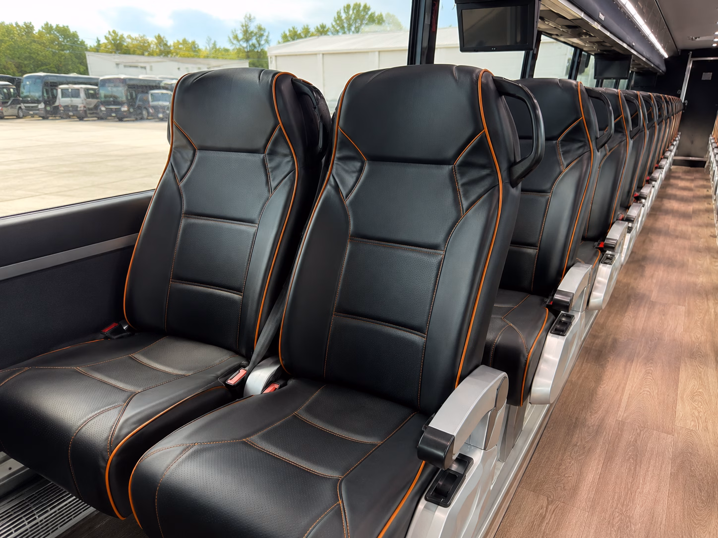 diamond bar charter bus transportation to and from diamond bar area airports