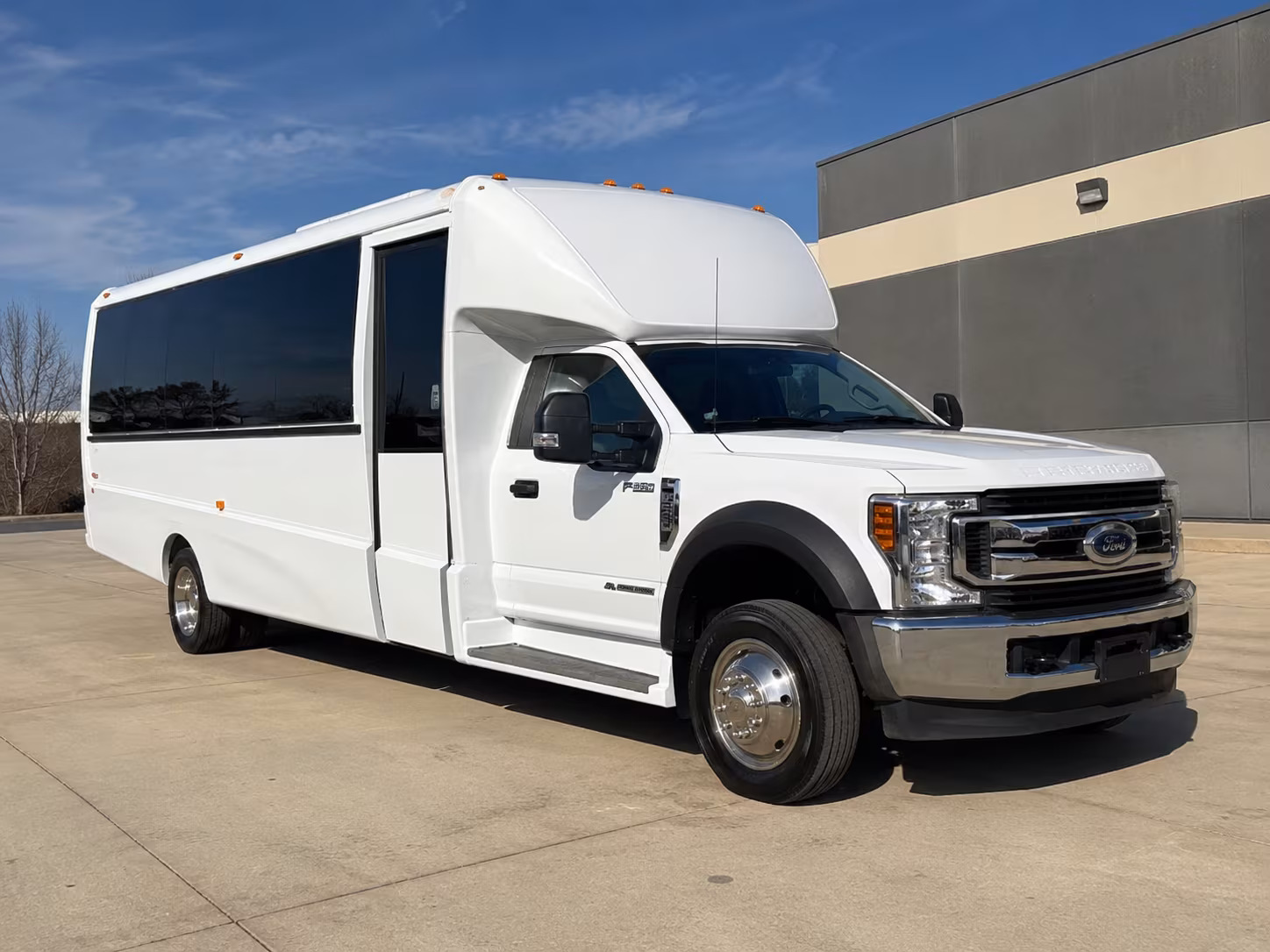 eastvale corporate shuttle buses for eastvale businesses