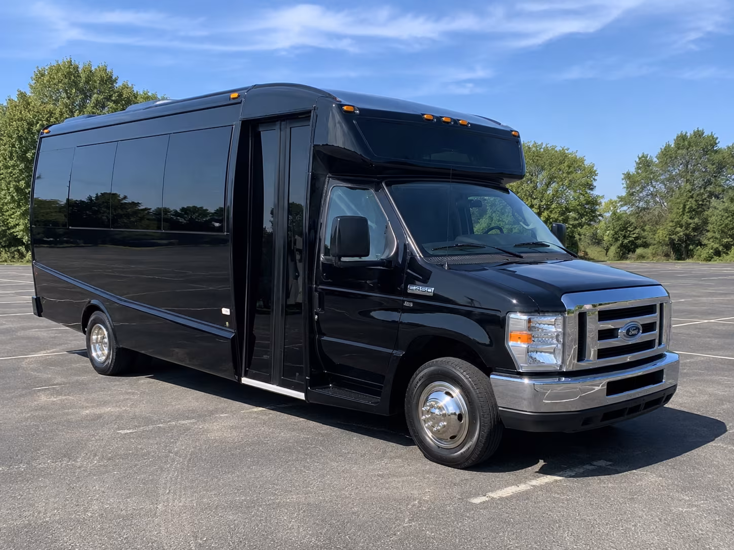 ontario wedding charter bus rentals for your guests